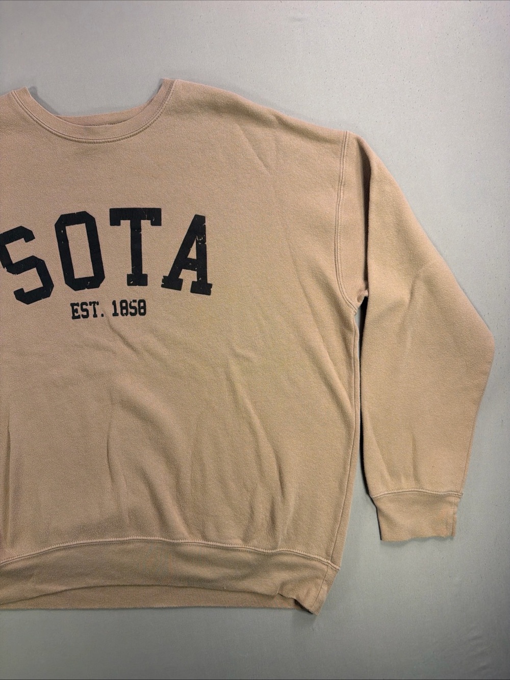 Sota Crewneck Oversized Sweatshirt in Beige - Relaxed Everyday Pullover - Picture 4 of 14